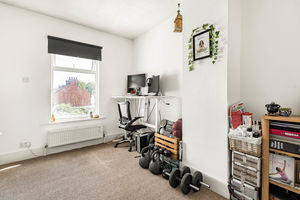 Bedroom- click for photo gallery